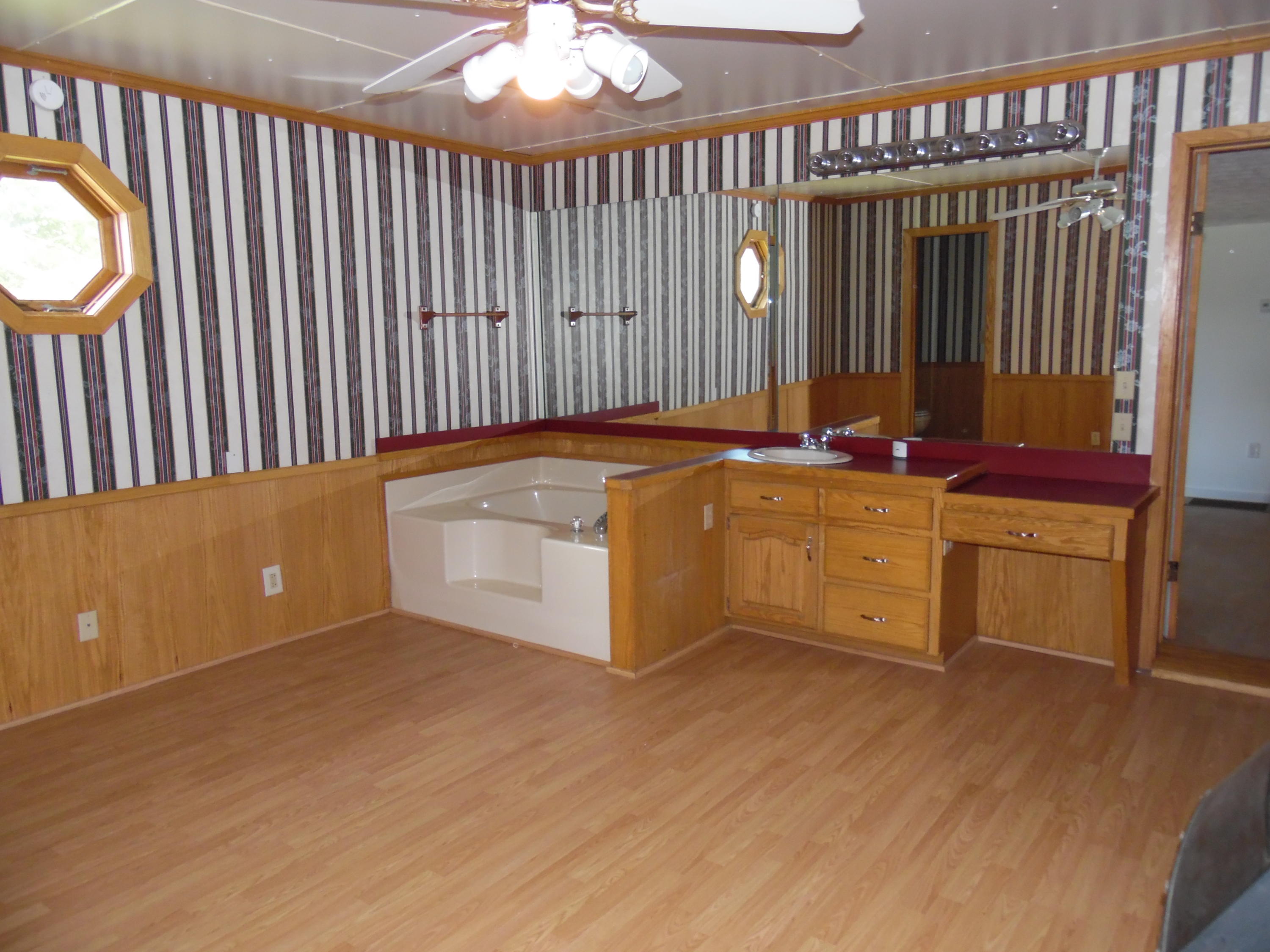 4358 Oak Level Road Bassett, VA 24055 - Photo 4 of 79 SAM_4454