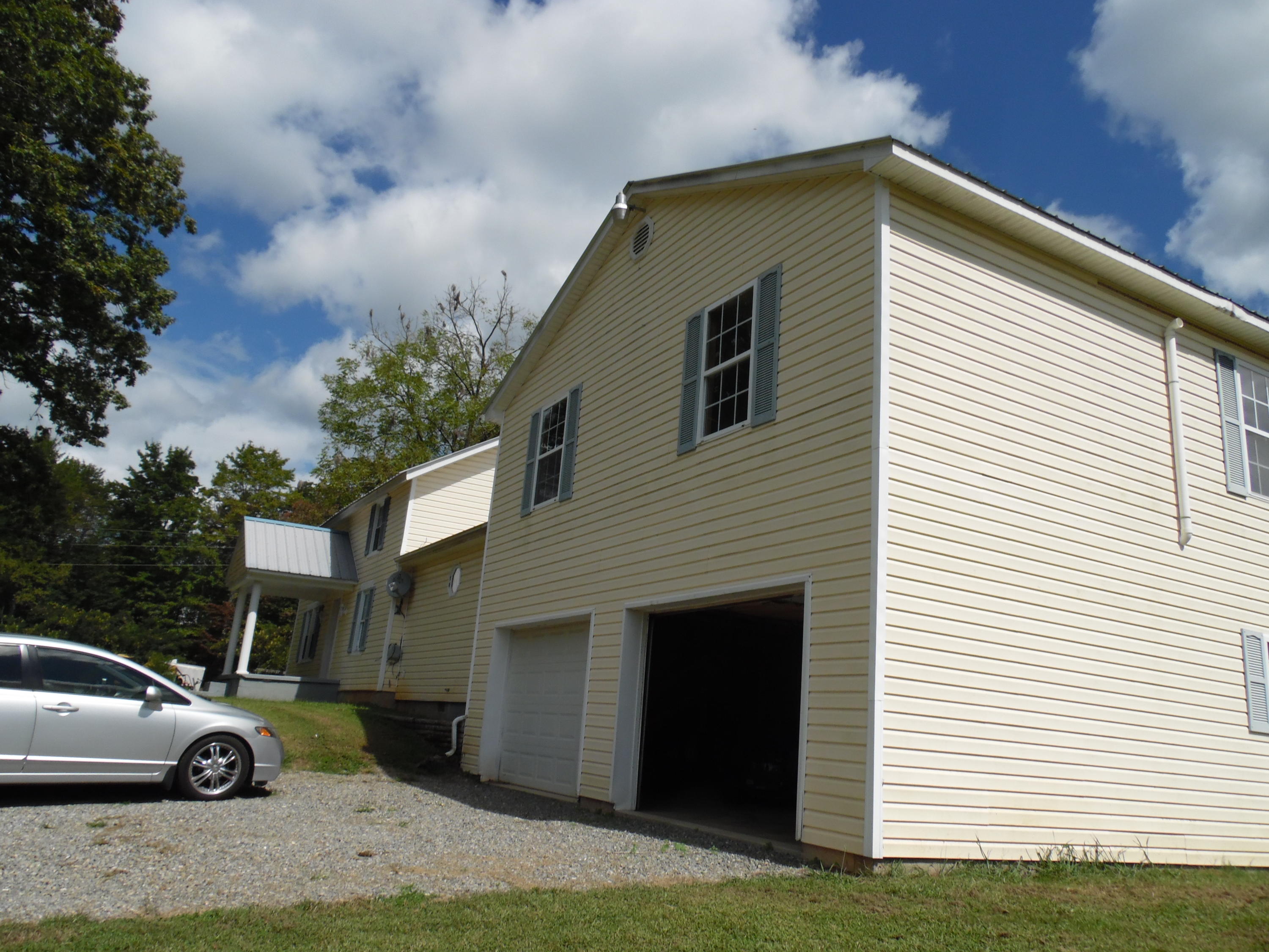 4358 Oak Level Road Bassett, VA 24055 - Photo 64 of 79 SAM_4514