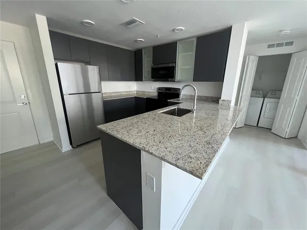 $2,300 | 5587 Millennia Park Drive, Unit 214, Orlando, FL 32839