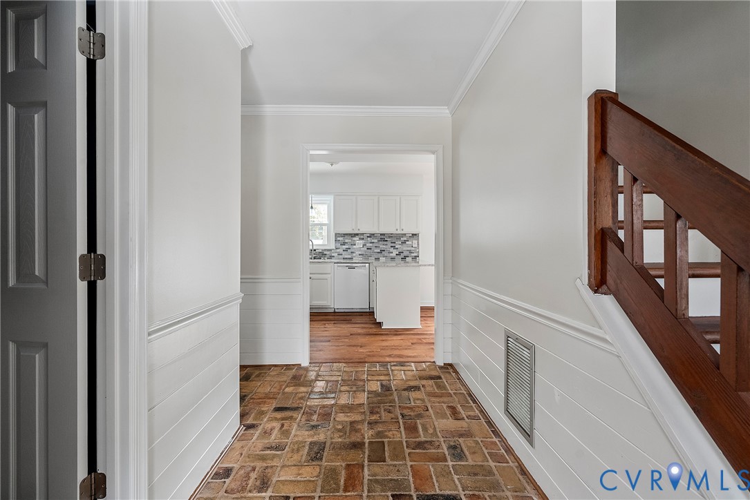 10723 Timberun Road Chesterfield, VA 23832 - Photo 4 of 32