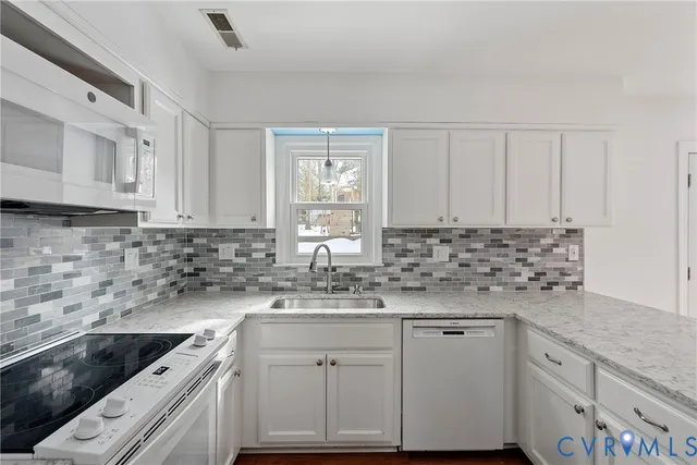 $349,900 | 10723 Timberun Road, Chesterfield, VA 23832