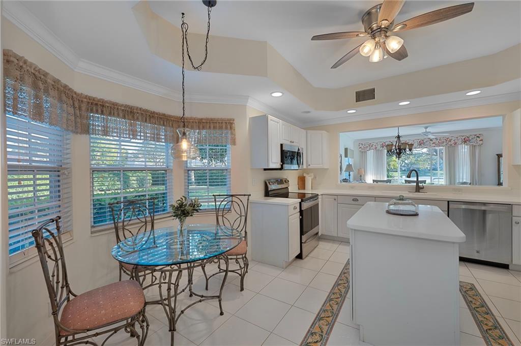 6085 Reserve Circle, Unit 901 Naples, FL 34119 - Photo 5 of 21