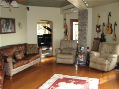 20164 Nicholas Road Prather, CA 93651 - Photo 23 of 67 Gamily room with amazing views