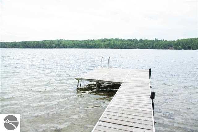 19500 Pleasantview Road Lake Ann, MI 49650 - Photo 6 of 16 1785407-5.JPG