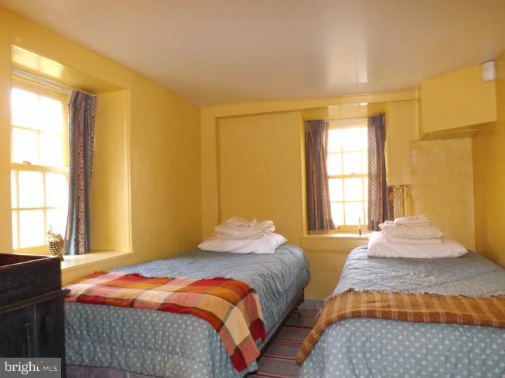 776 Kintner Road Kintnersville, PA 18930 - Photo 18 of 25 Gallery Image 18