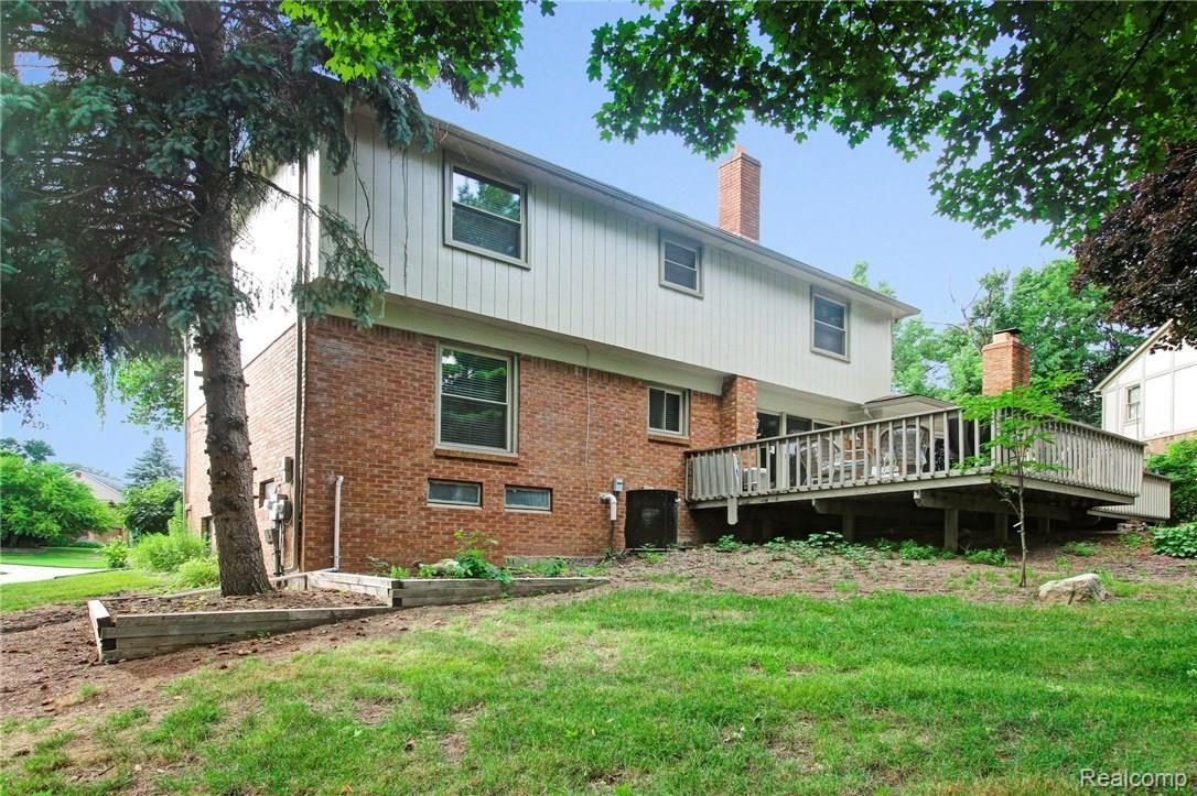 300 Shellbourne Drive Rochester, MI 48309 - Photo 41 of 45 IMG_6786_7_8.jpg