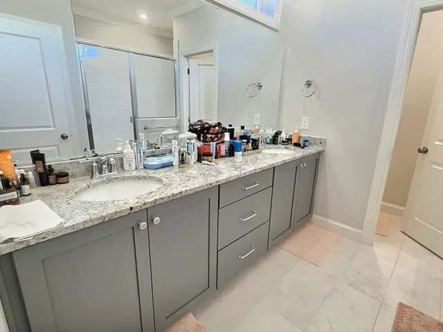 $3,600 | 370 Boone Street, Chapel Hill, NC 27516