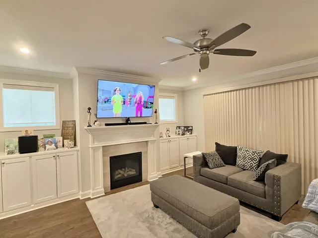 $3,600 | 370 Boone Street, Chapel Hill, NC 27516