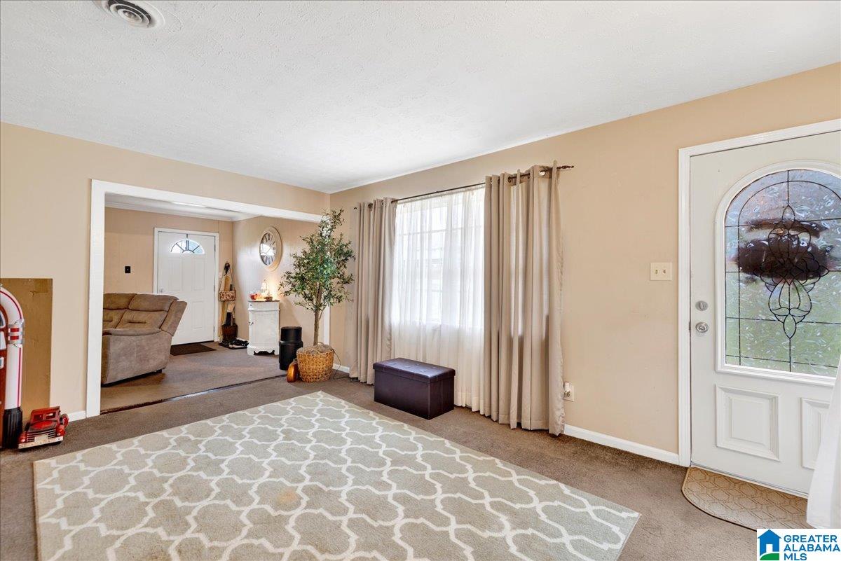 617 10th Terrace Pleasant Grove, AL 35127 - Photo 6 of 35