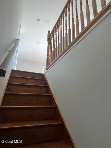 $319,900 | 63 Holmes Court, Albany, NY 12209