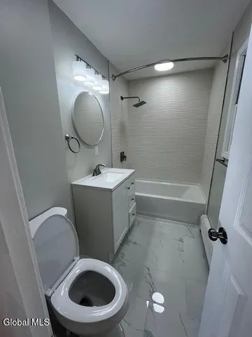 $319,900 | 63 Holmes Court, Albany, NY 12209