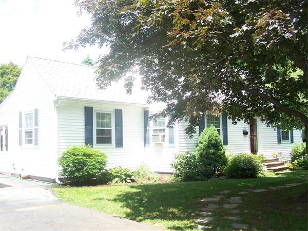 16 Shirley Road Andover, MA 01810 - Photo 2 of 23 Gallery Image 2