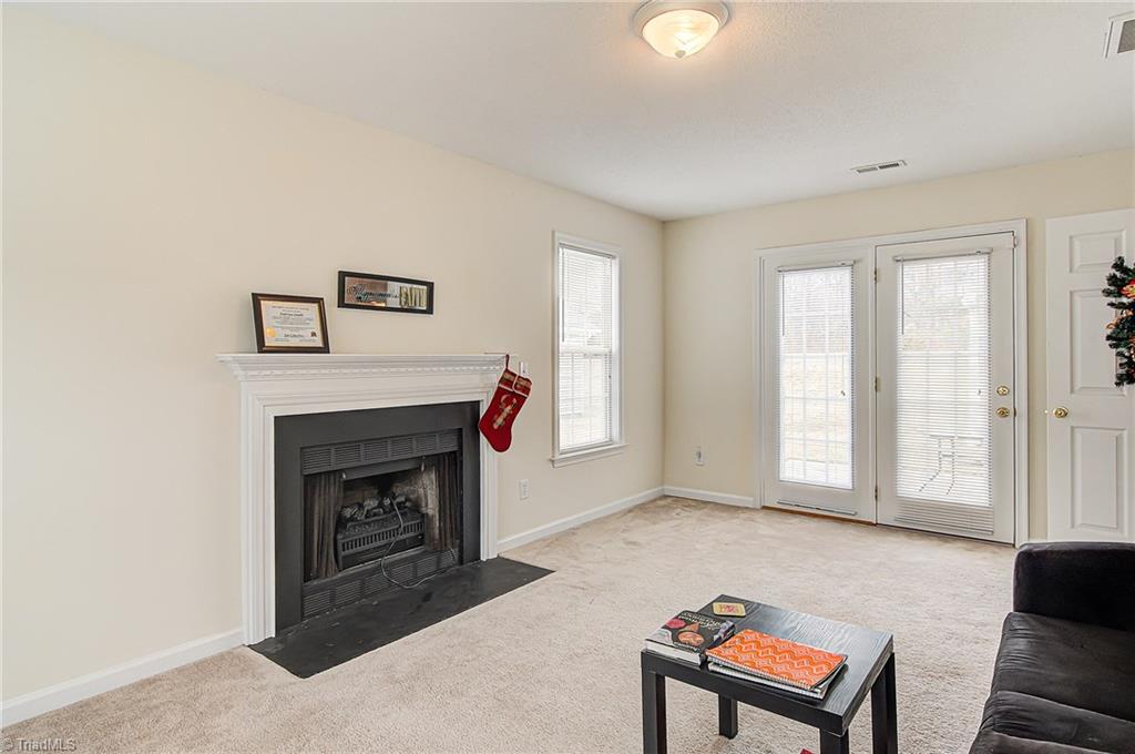 624 Fox Ridge Road Greensboro, NC 27406 - Photo 13 of 23 Gallery Image 13