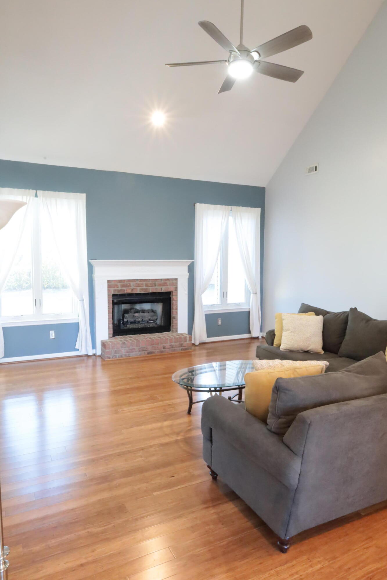 1627 Gunston Hall Road Hixson, TN 37343 - Photo 3 of 20 Great Room