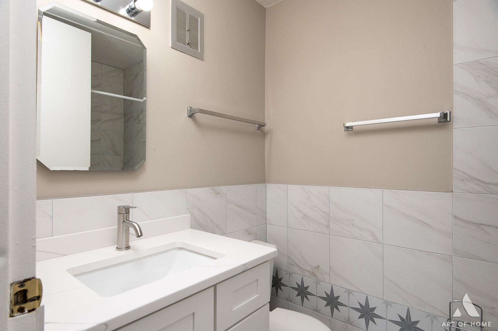 18 East Old Willow Road, Unit 205N Prospect Heights, IL 60070 - Photo 14 of 34