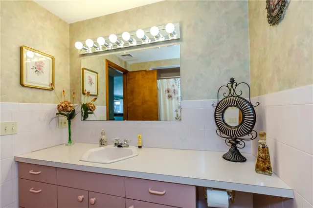 $499,500 | 17 Tremont Street, North Providence, RI 02904