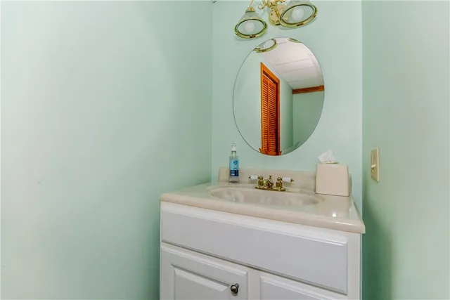 $499,500 | 17 Tremont Street, North Providence, RI 02904