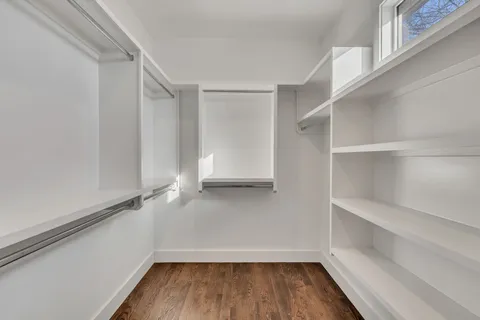 a view of an empty walk in closet
