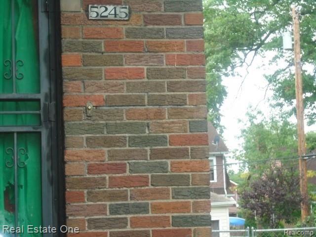 5245 Audubon Road Detroit, MI 48224 - Photo 5 of 64