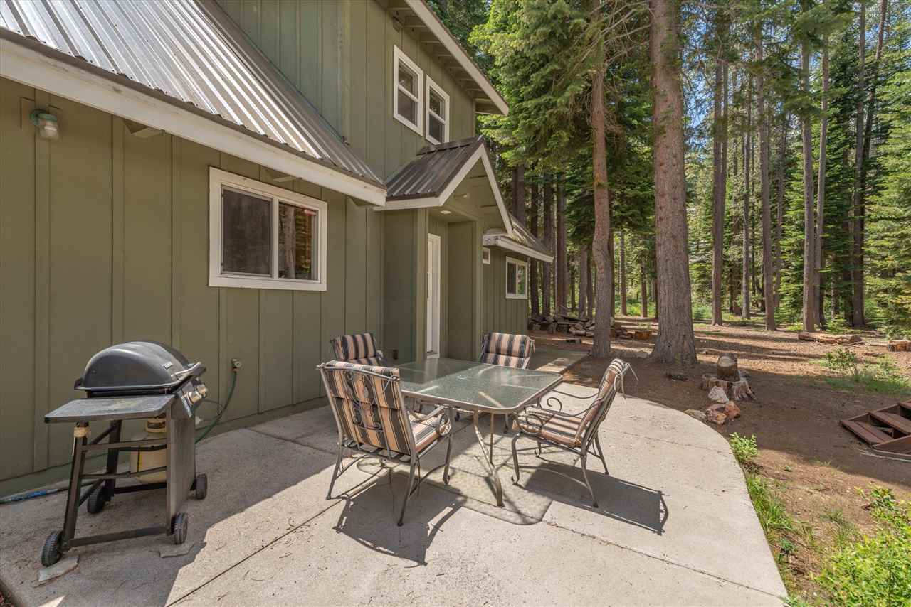 10477 Washoe Road Truckee, CA 96161 - Photo 2 of 21
