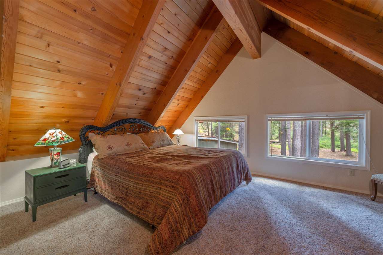 10477 Washoe Road Truckee, CA 96161 - Photo 17 of 21