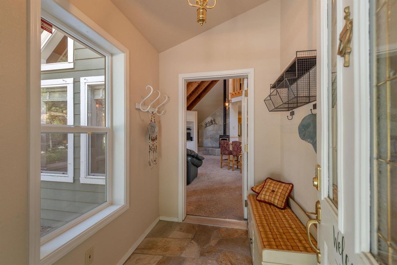 10477 Washoe Road Truckee, CA 96161 - Photo 3 of 21