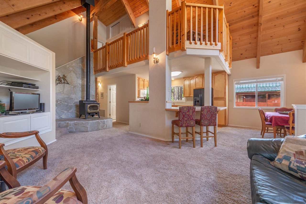 10477 Washoe Road Truckee, CA 96161 - Photo 6 of 21