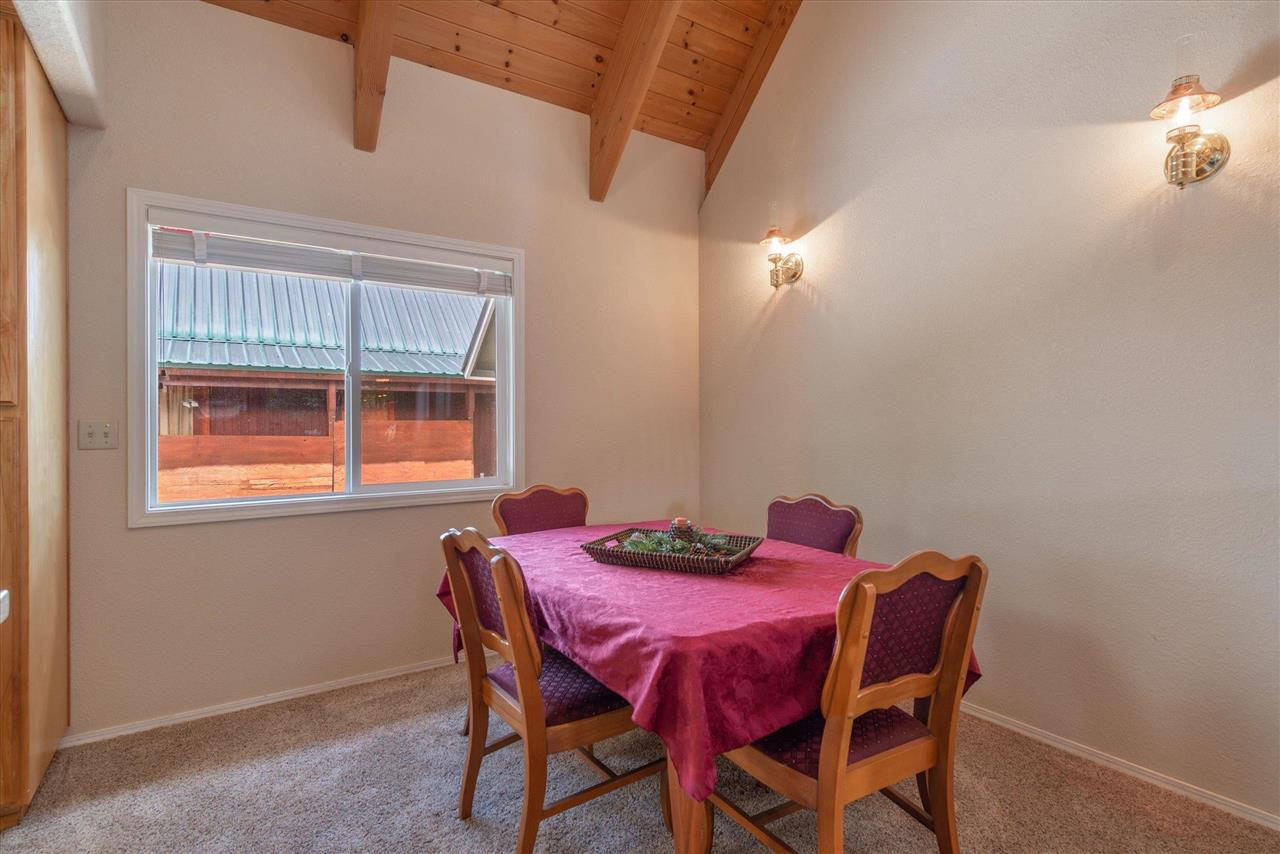 10477 Washoe Road Truckee, CA 96161 - Photo 8 of 21