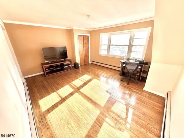$2,200 | 1029 Harrison Avenue, Roselle, NJ 07203