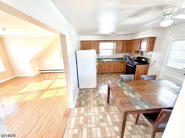 $2,200 | 1029 Harrison Avenue, Roselle, NJ 07203