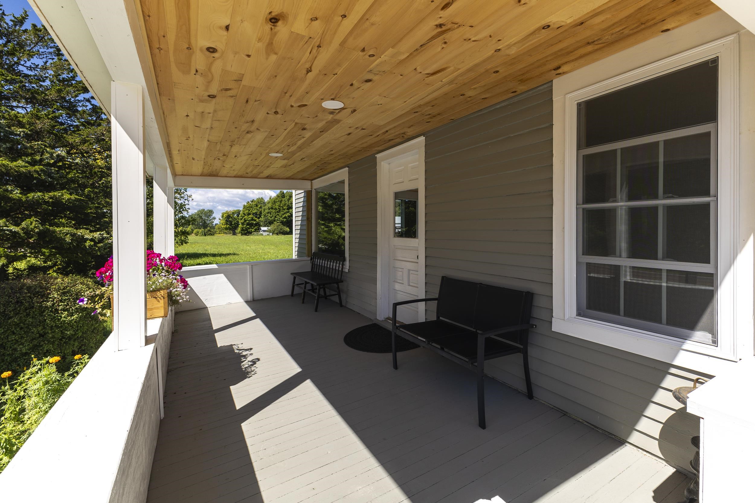 82 Allen Road Grand Isle, VT 05458 - Photo 11 of 57 Gallery Image 11