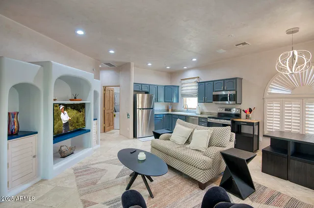 $15,995 | 10420 East Morning Vista Lane, Scottsdale, AZ 85262