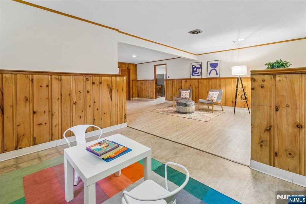 54 Briarhill Road Cedar Grove, NJ 07009 - Photo 16 of 30