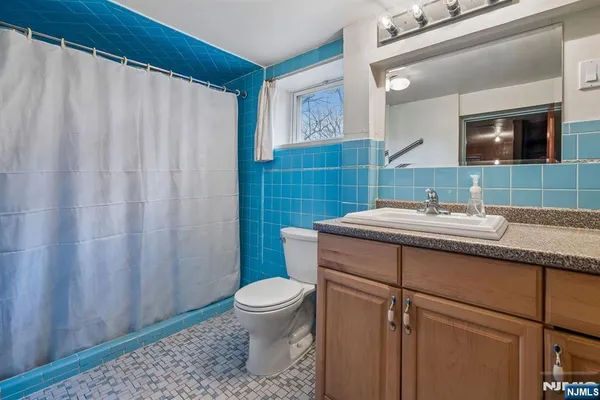 $799,000 | 54 Briarhill Road, Cedar Grove, NJ 07009