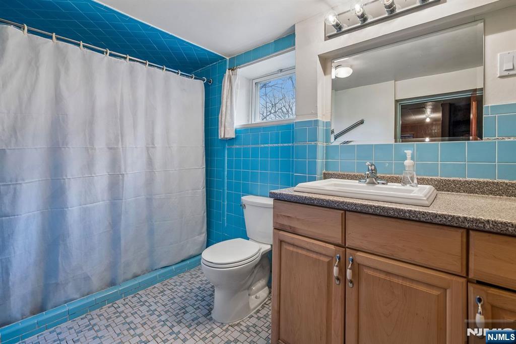 54 Briarhill Road Cedar Grove, NJ 07009 - Photo 22 of 30