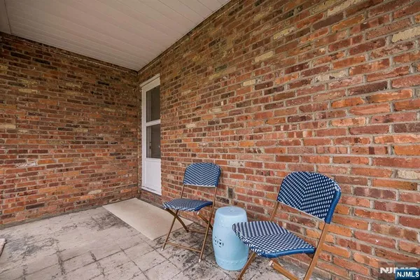 $799,000 | 54 Briarhill Road, Cedar Grove, NJ 07009