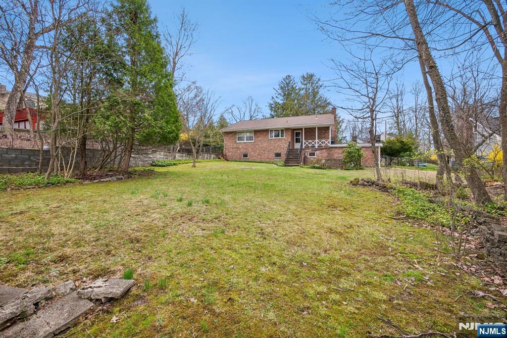 54 Briarhill Road Cedar Grove, NJ 07009 - Photo 25 of 30