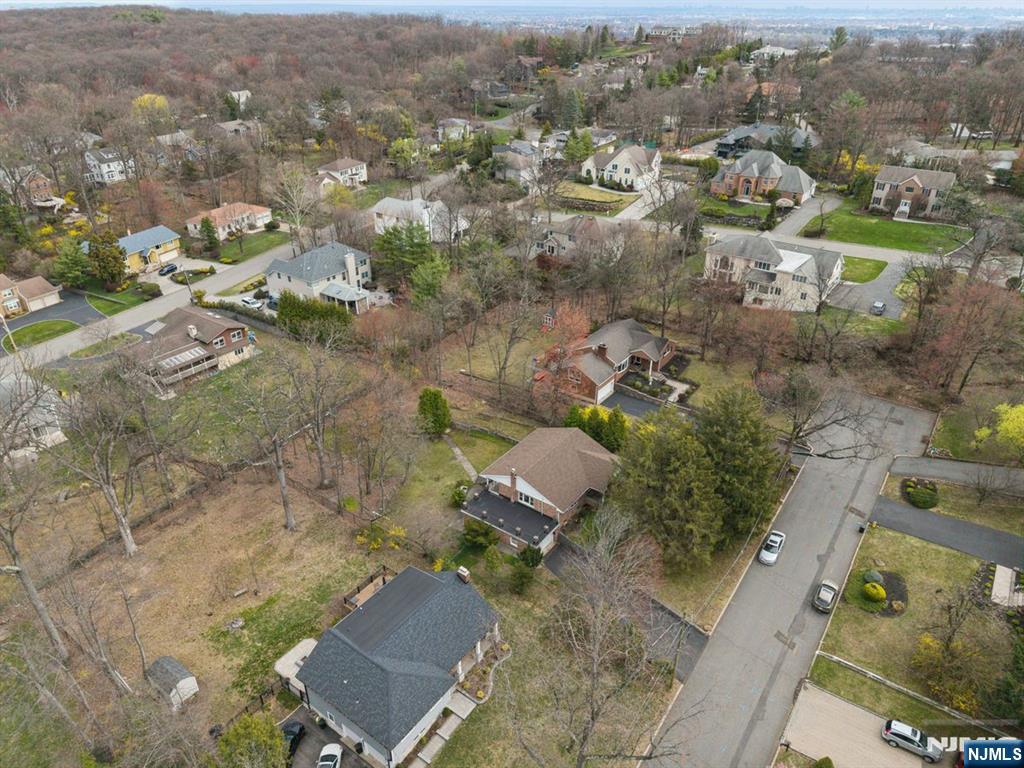 54 Briarhill Road Cedar Grove, NJ 07009 - Photo 28 of 30