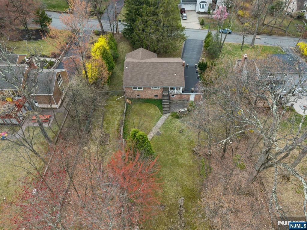 54 Briarhill Road Cedar Grove, NJ 07009 - Photo 29 of 30