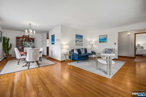 $799,000 | 54 Briarhill Road, Cedar Grove, NJ 07009