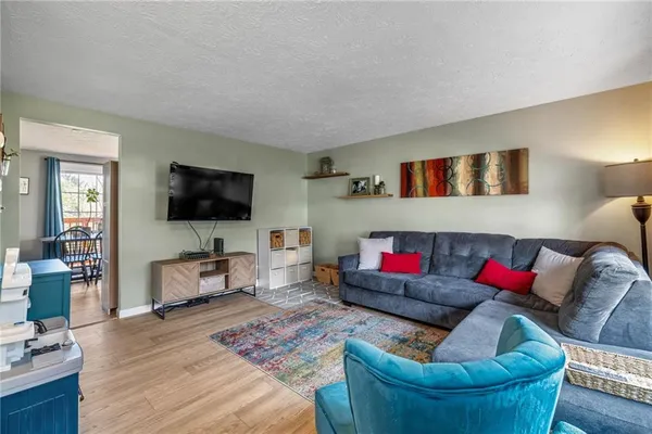 $192,500 | 605 Hickory Circle, Canonsburg, PA 15317