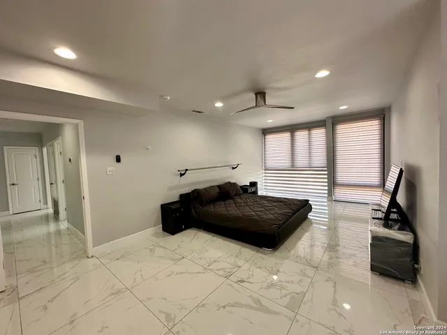 $4,000 | 7701 Wurzbach Road, Unit 2301, San Antonio, TX 78229