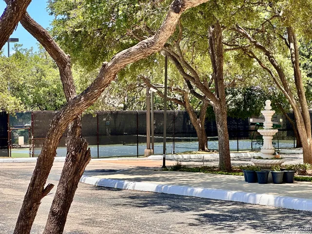 $4,000 | 7701 Wurzbach Road, Unit 2301, San Antonio, TX 78229