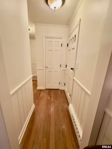 $329,900 | 3831 East State Highway, Shumway, IL 62461