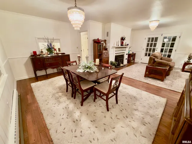 $329,900 | 3831 East State Highway, Shumway, IL 62461