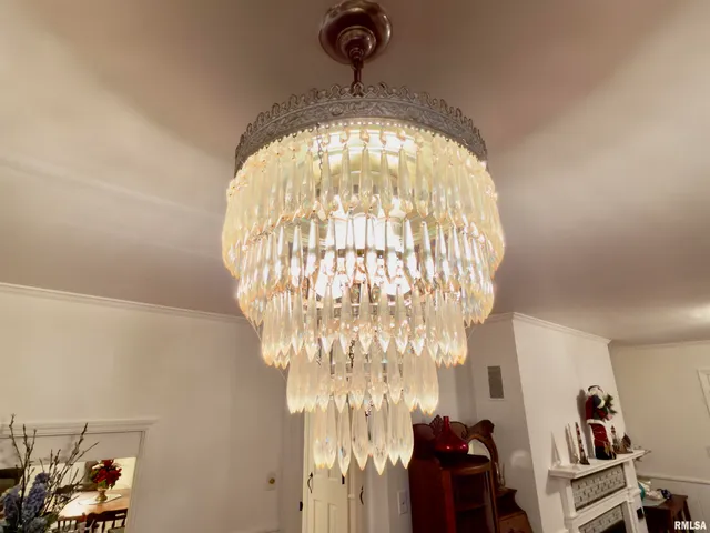 $329,900 | 3831 East State Highway, Shumway, IL 62461