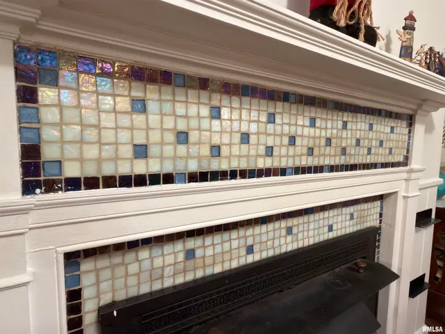 $329,900 | 3831 East State Highway, Shumway, IL 62461