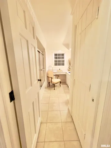 $329,900 | 3831 East State Highway, Shumway, IL 62461