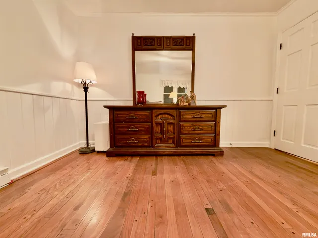 $329,900 | 3831 East State Highway, Shumway, IL 62461