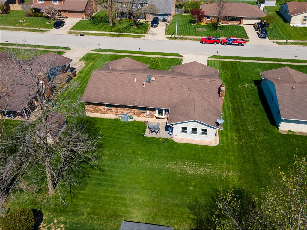 4210 Pleasanton Road Englewood, OH 45322 - Photo 33 of 34 An inviting residence featuring a spacious yard, perfect for outdoor enjoyment.